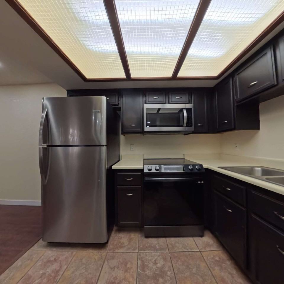 2701 Otter Creek Ct #201 - Photo 3 of 27