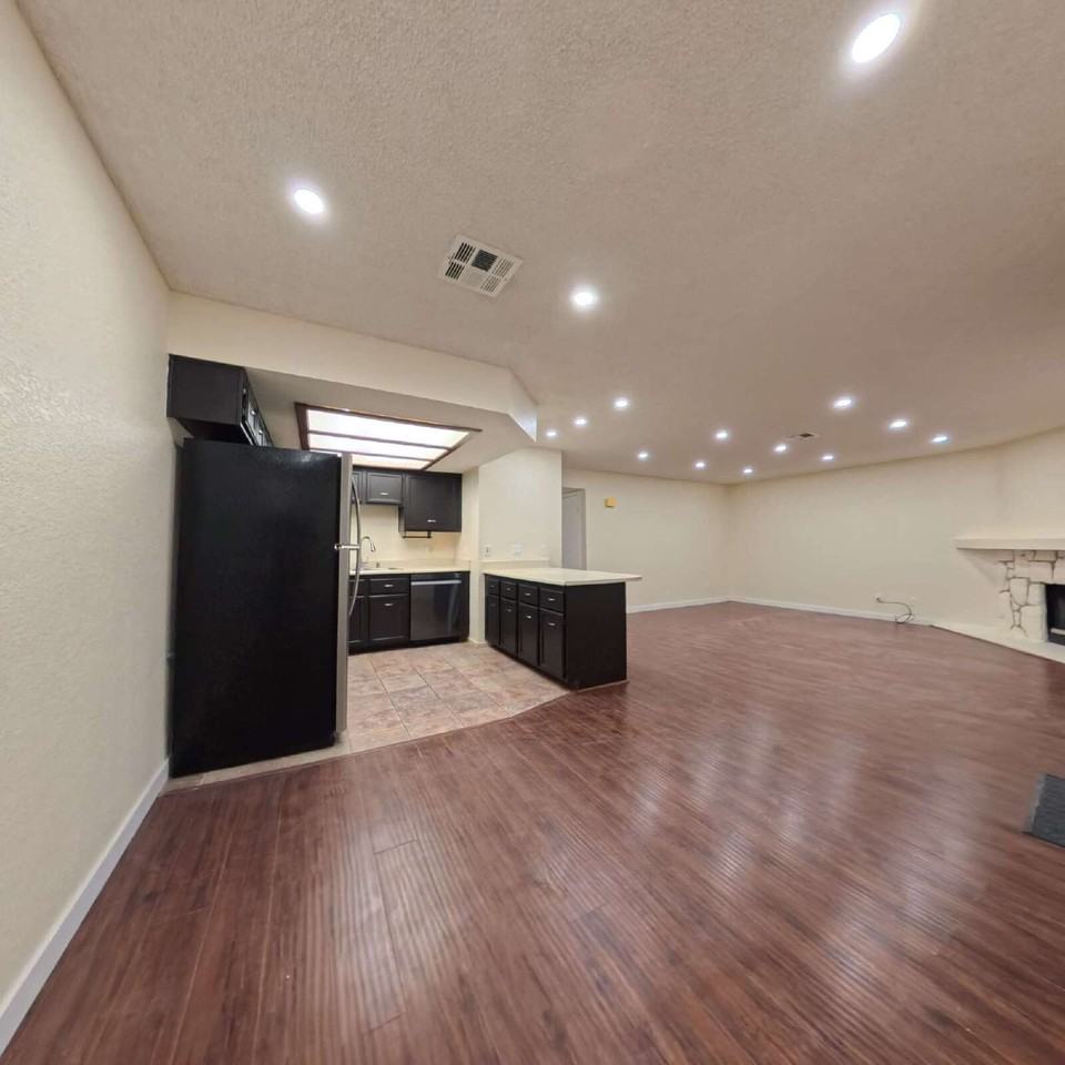 2701 Otter Creek Ct #201 - Photo 5 of 27