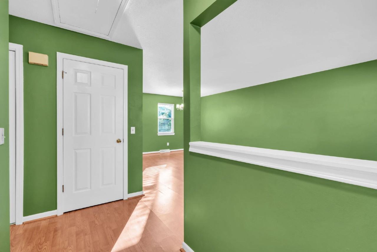18 Genesis Ct - Photo 5 of 27