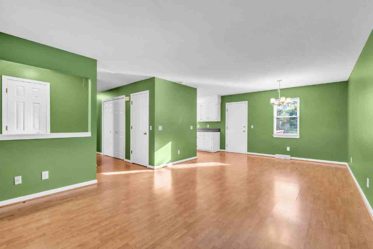 18 Genesis Ct - Photo 6 of 27