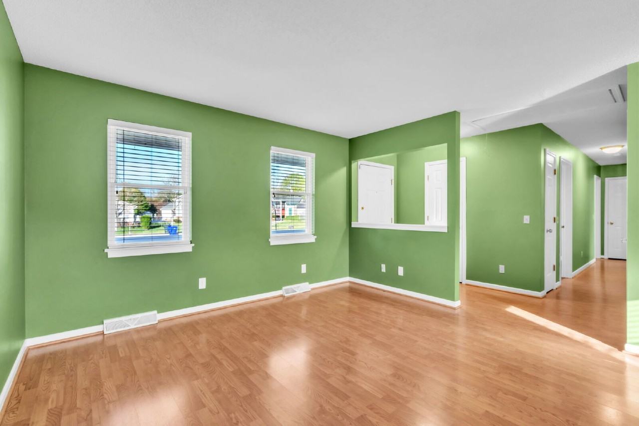 18 Genesis Ct - Photo 7 of 27