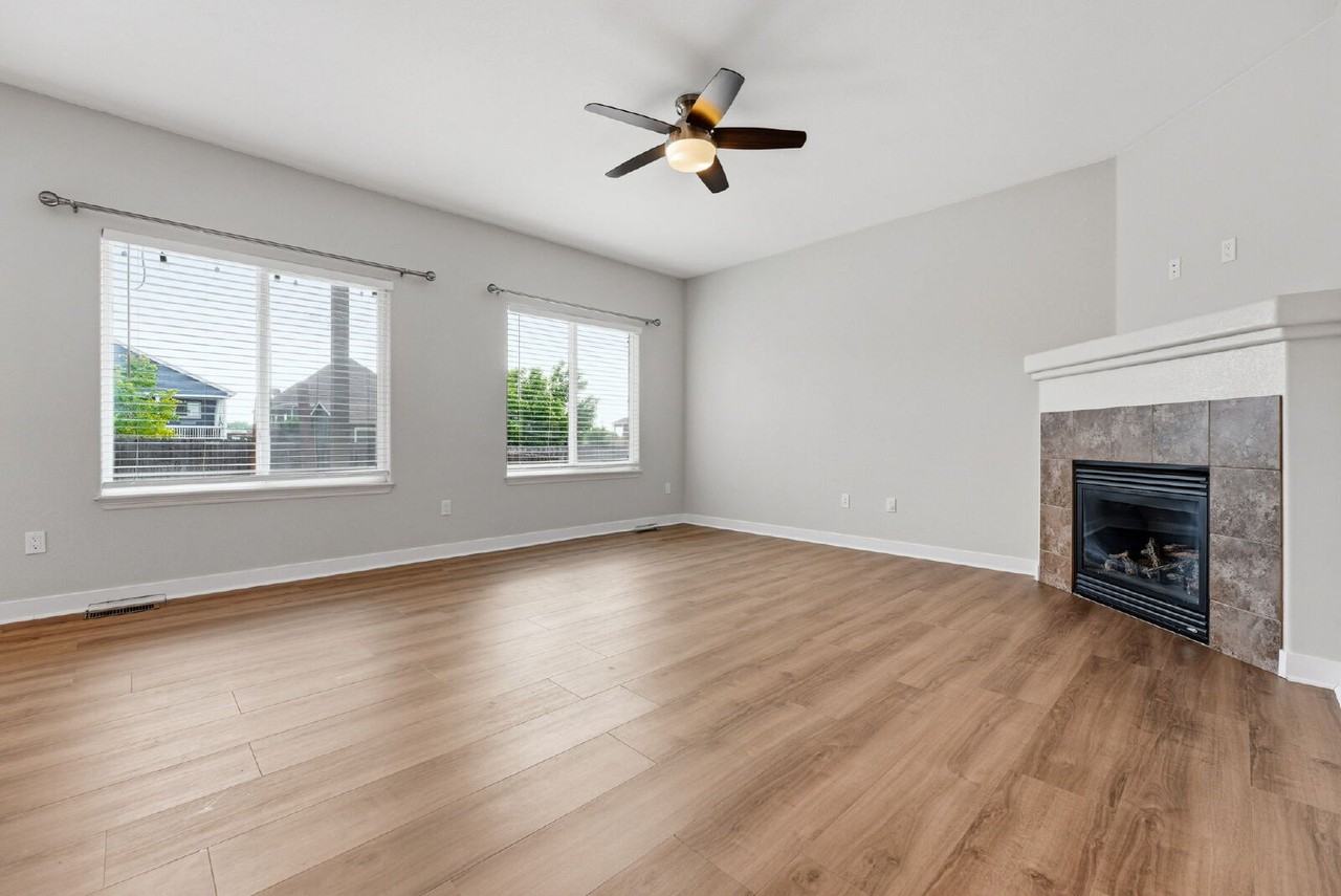 6654 13th St - Photo 7 of 31