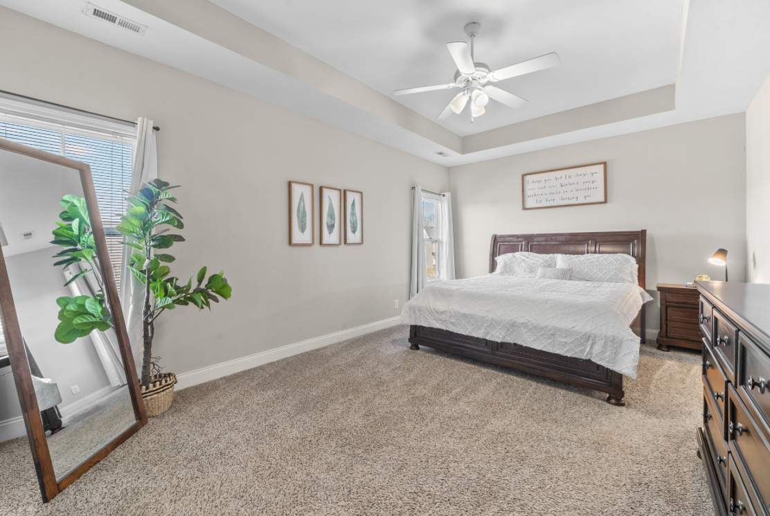 1343 Golden Eagle Way - Photo 5 of 11
