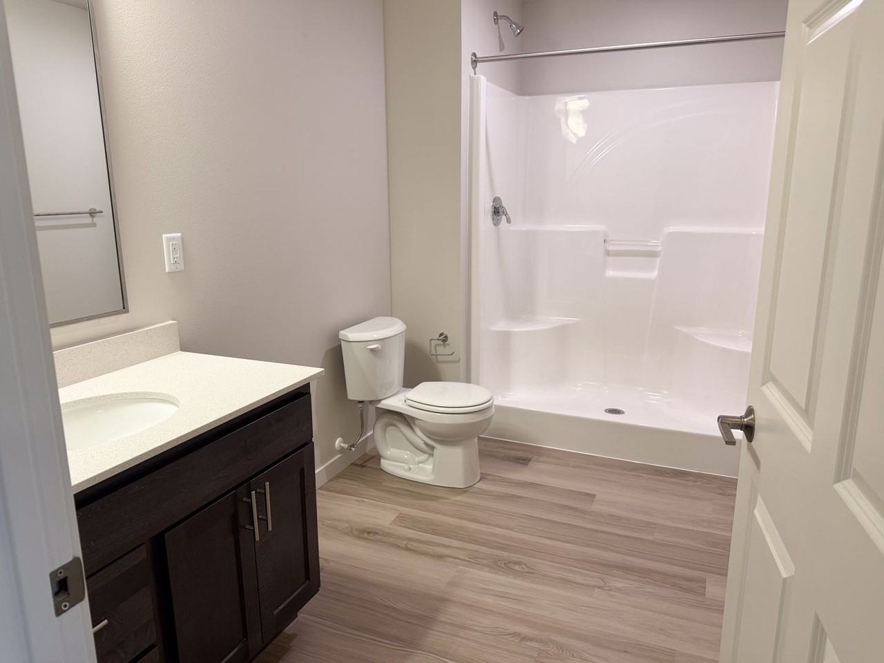 630 6th Street - Photo 6 of 8