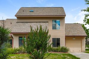 featured image of 4137 Rollingwood Ct