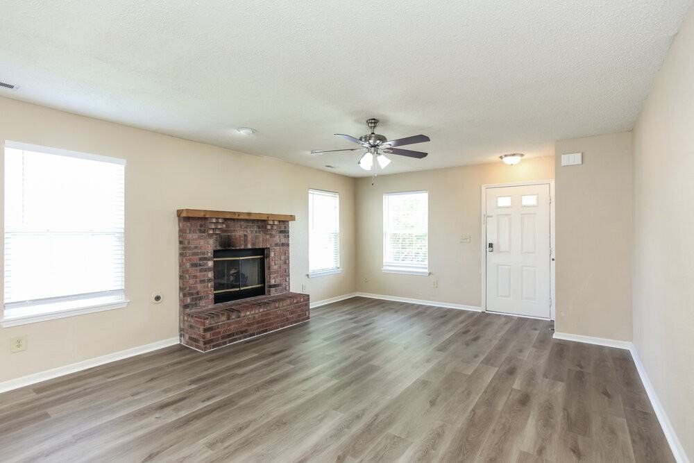8130 Amble Way - Photo 6 of 17