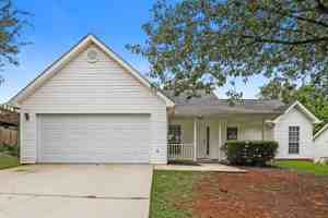 featured image of 172 Regency Park Dr