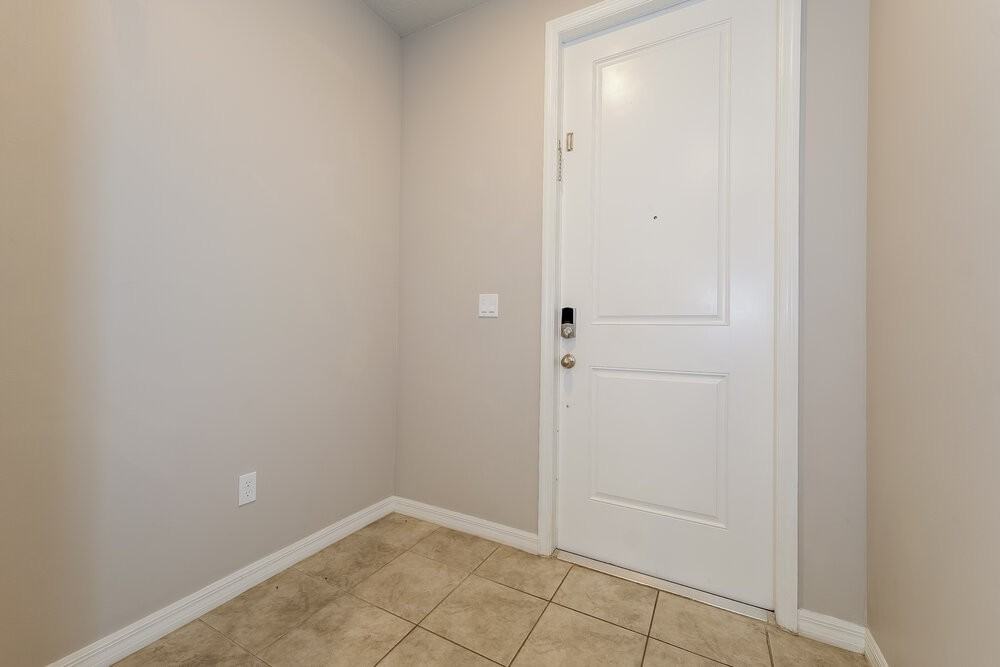 3533 Joshua Tree St - Photo 4 of 17