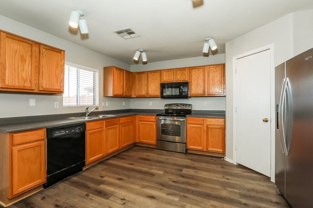 2324 E San Manuel Rd - Photo 7 of 17