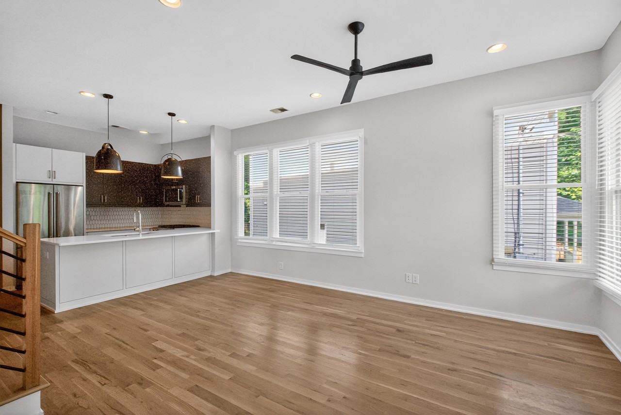 454 Calhoun St Nw #B - Photo 5 of 19