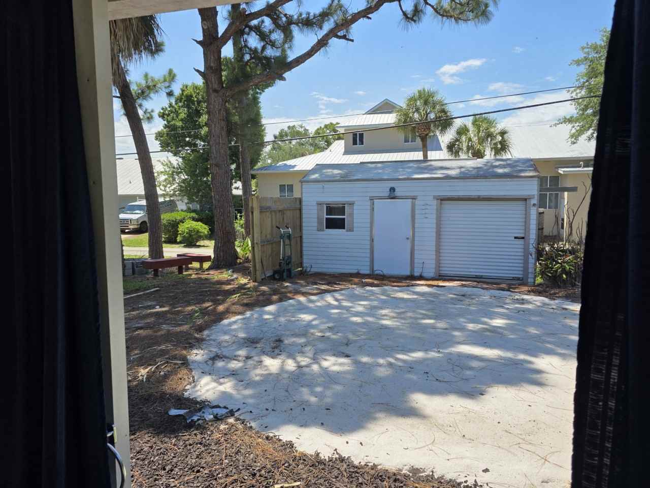 362 Del Monte Rd Apt A #A - Photo 5 of 14