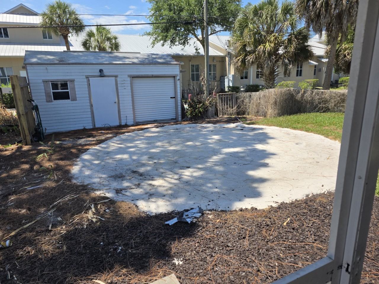 362 Del Monte Rd Apt A #A - Photo 7 of 14