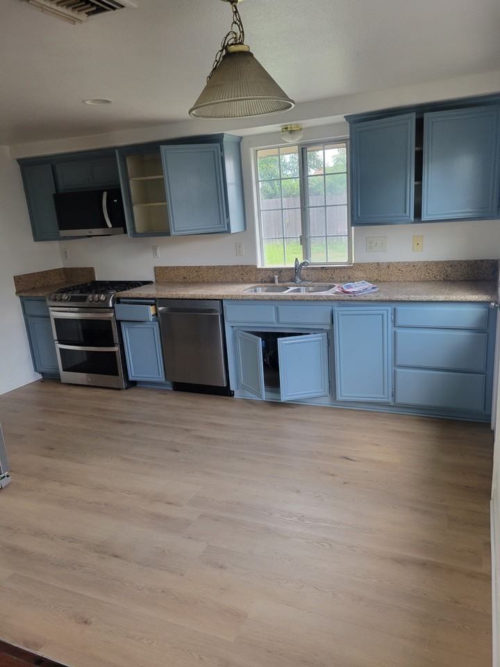 1305 N Fenimore Ave #NA - Photo 5 of 13