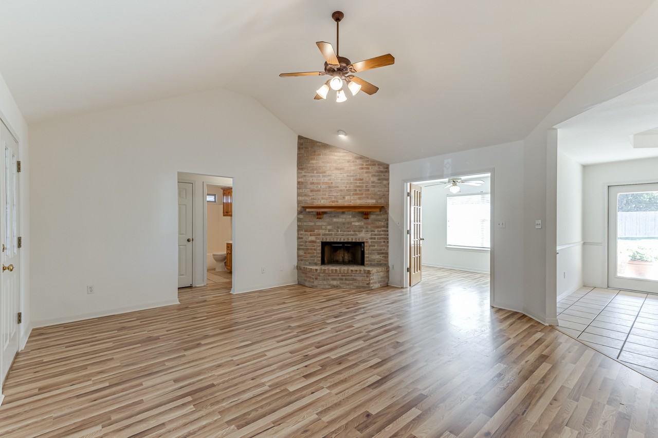 1319 Dime Box Cir #NA - Photo 5 of 17