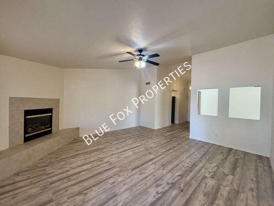 9712 E Paseo Juan Tabo - Photo 2 of 27