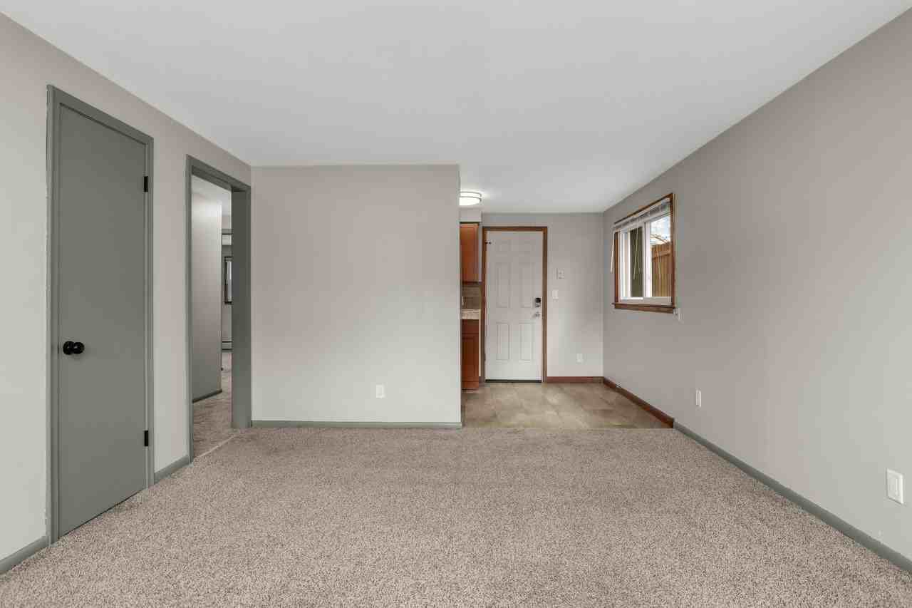 1284 Snelling Ave N #1282 - Photo 5 of 20