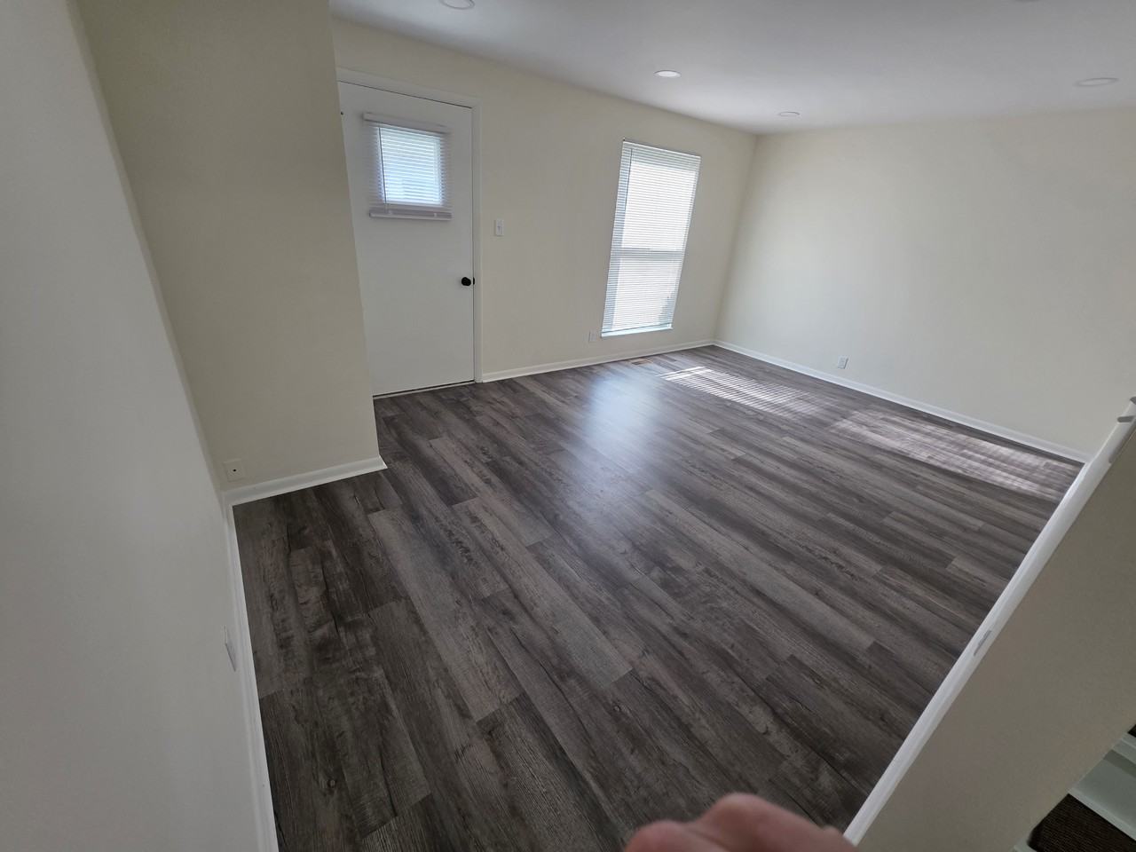 1102 Charleston Ct #1102 - Photo 2 of 11