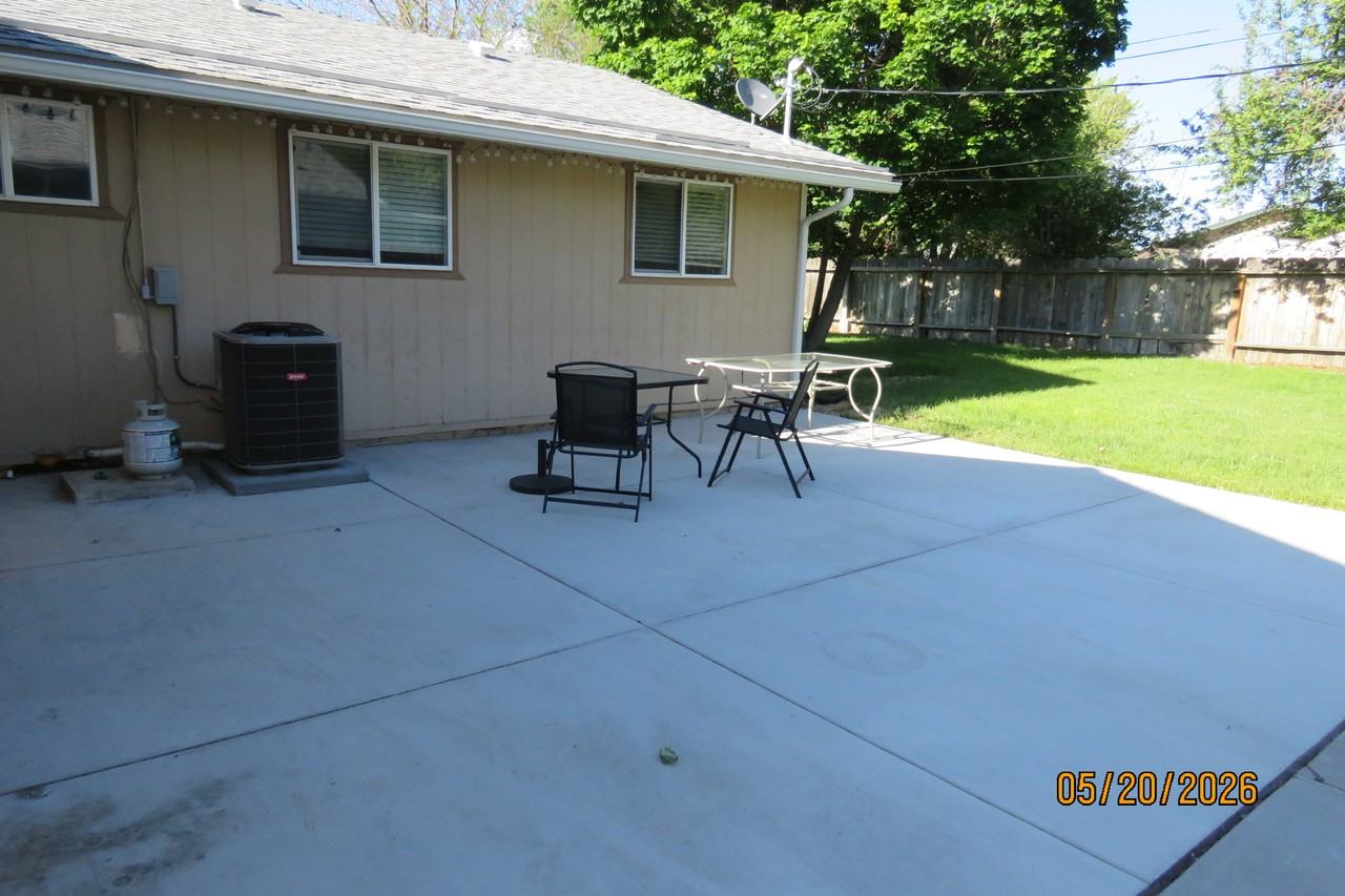 2357 Merrit Dr #NA - Photo 4 of 4