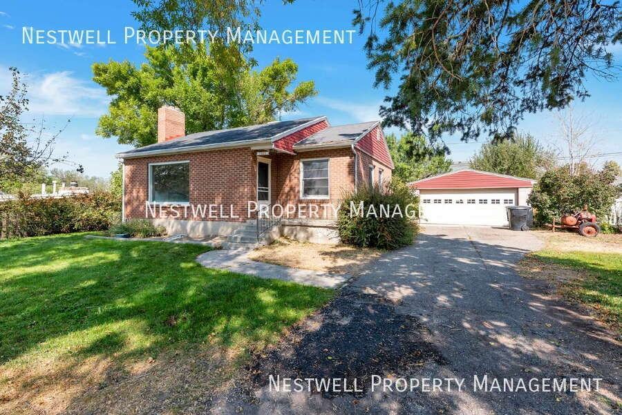 1885 E Osage Orange Ave - Photo 2 of 18