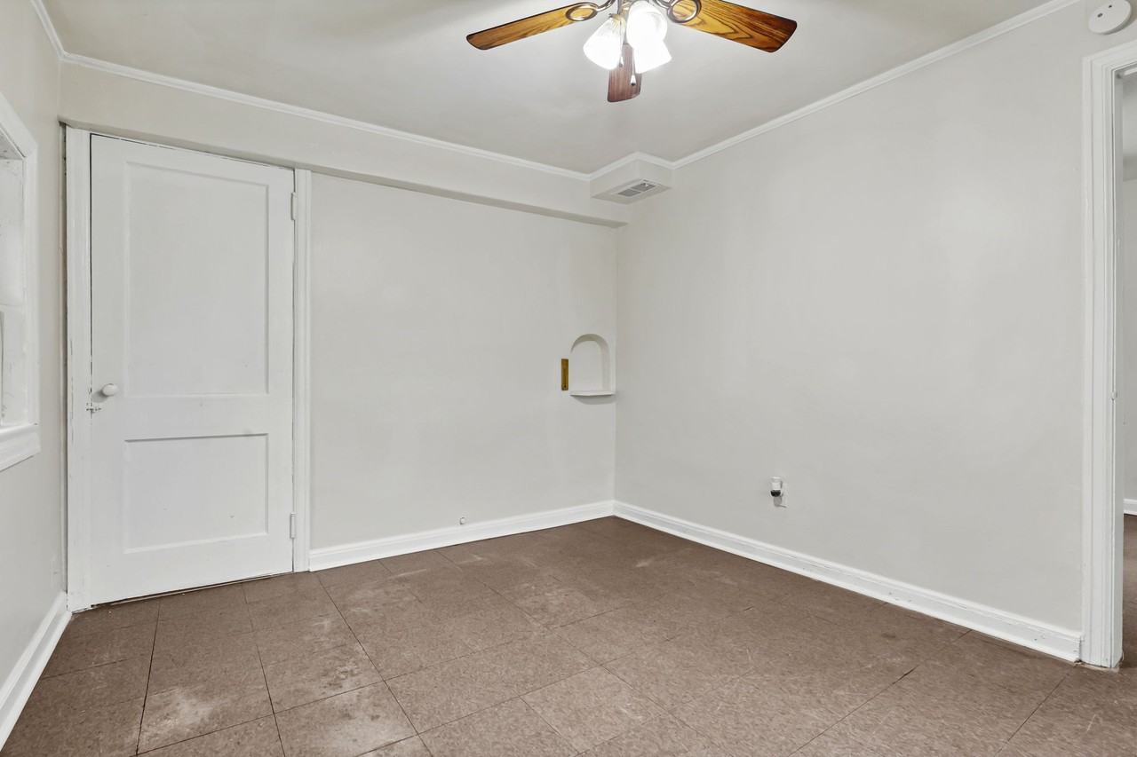 18 Pinewood Dr Apt C #D - Photo 2 of 15