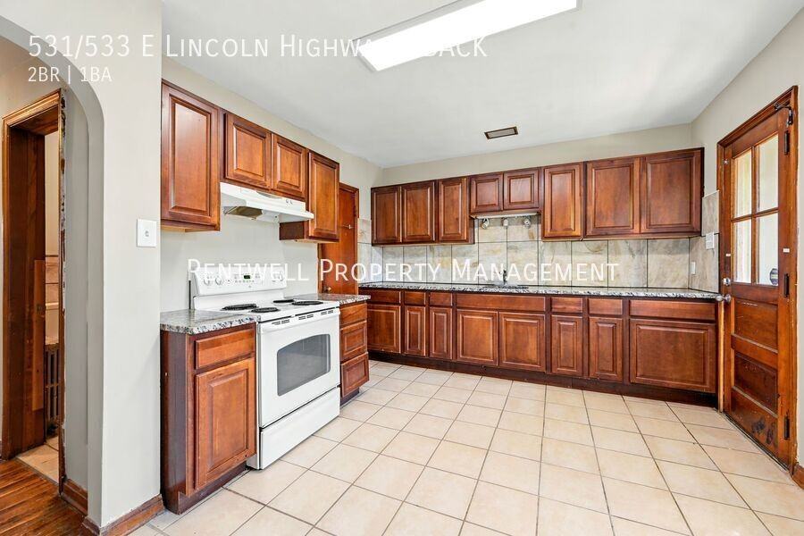 533 E Lincoln Hwy #BACK - Photo 2 of 15