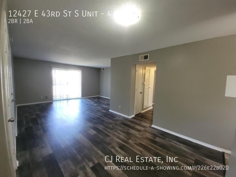 12427 E 43rd St S #4 - Photo 2 of 10