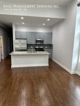 1444 W Erie St #1A - Photo 1 of 1