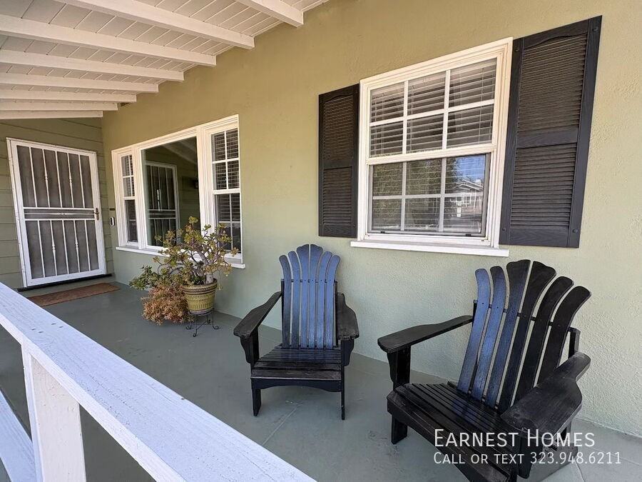4219 Wilkinson Ave - Photo 3 of 38