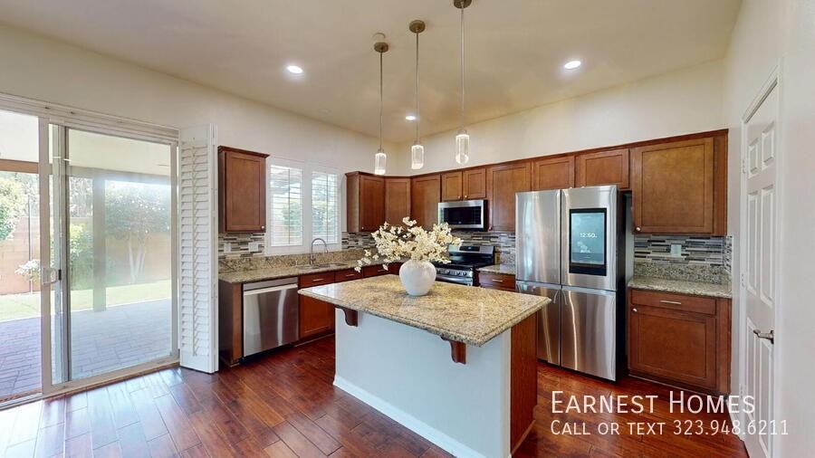 11018 Benjamin Ln - Photo 5 of 28
