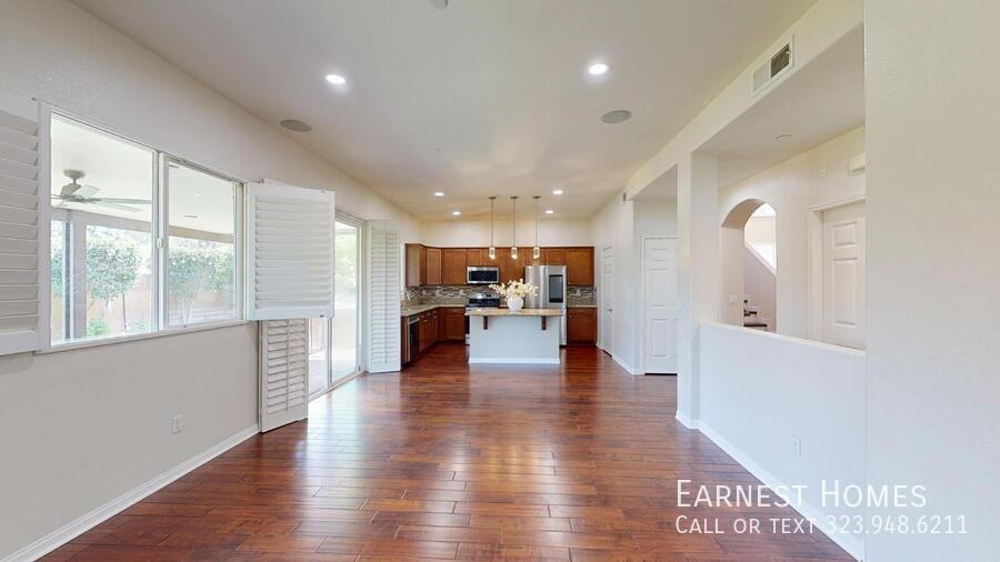 11018 Benjamin Ln - Photo 7 of 28