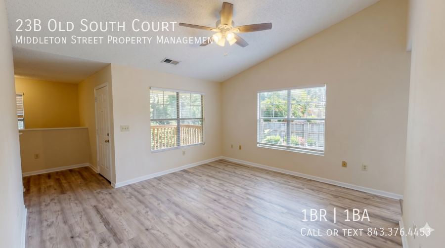 23 Old South Ct Apt B - Photo 4 of 21