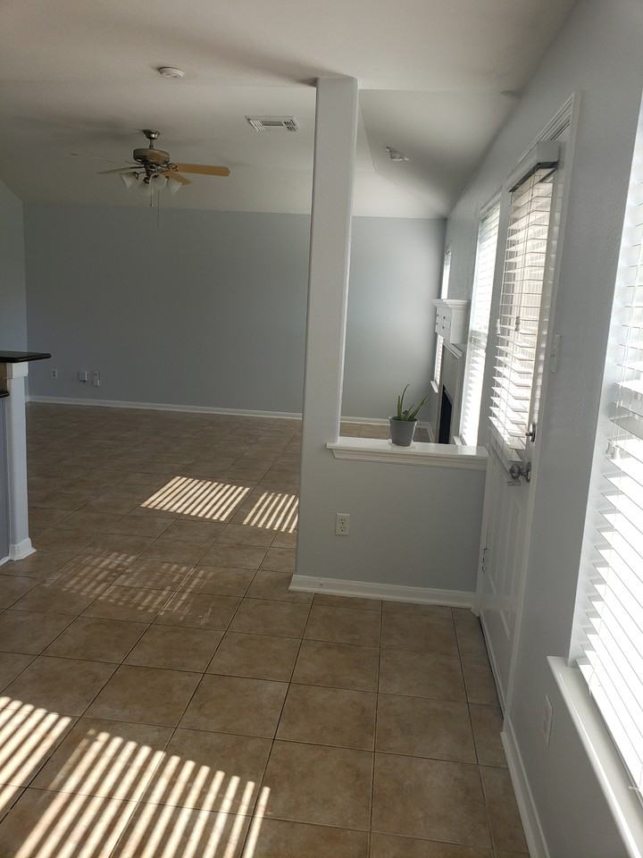 2323 Mintglade Ln #NA - Photo 3 of 20