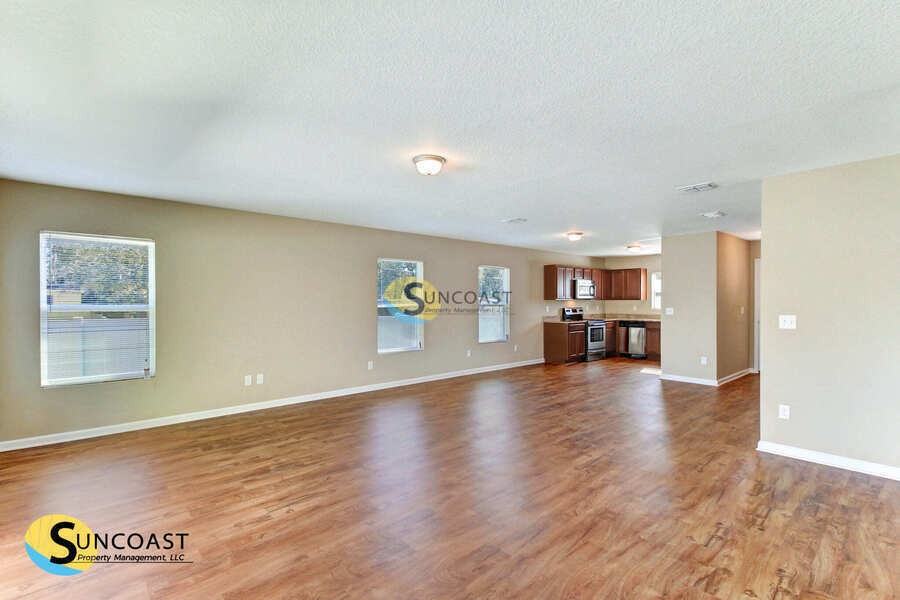4525 Glendas Meadow Dr - Photo 6 of 20