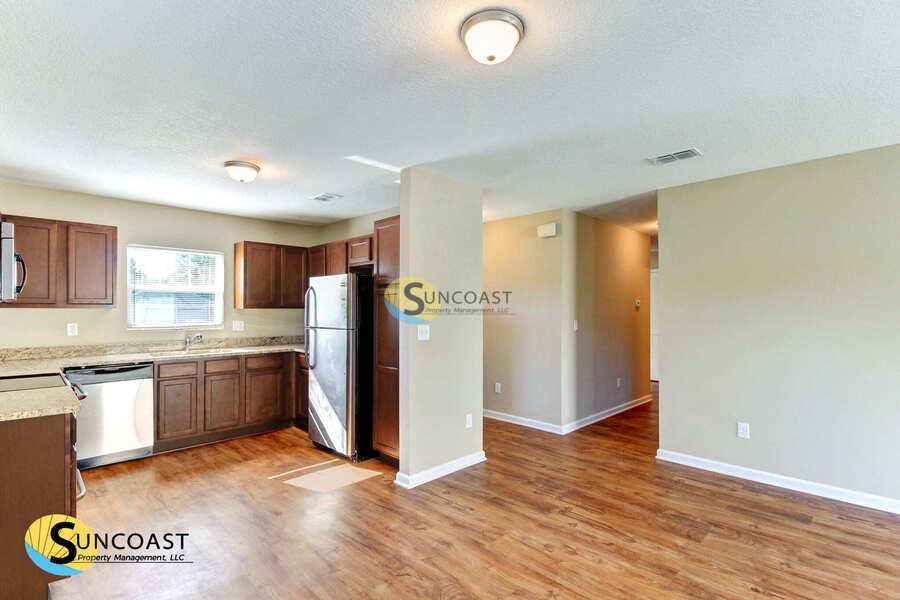 4525 Glendas Meadow Dr - Photo 7 of 19