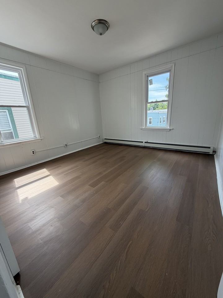 12 Patten Pl #1 - Photo 3 of 12