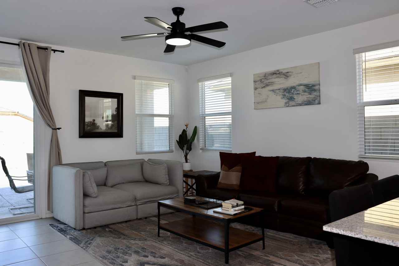 2410 W La Salle St #NA - Photo 5 of 50