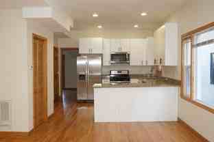 2847 N Rockwell St #2 - Photo 1 of 1