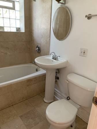 3434 W Mclean Ave #G - Photo 3 of 6