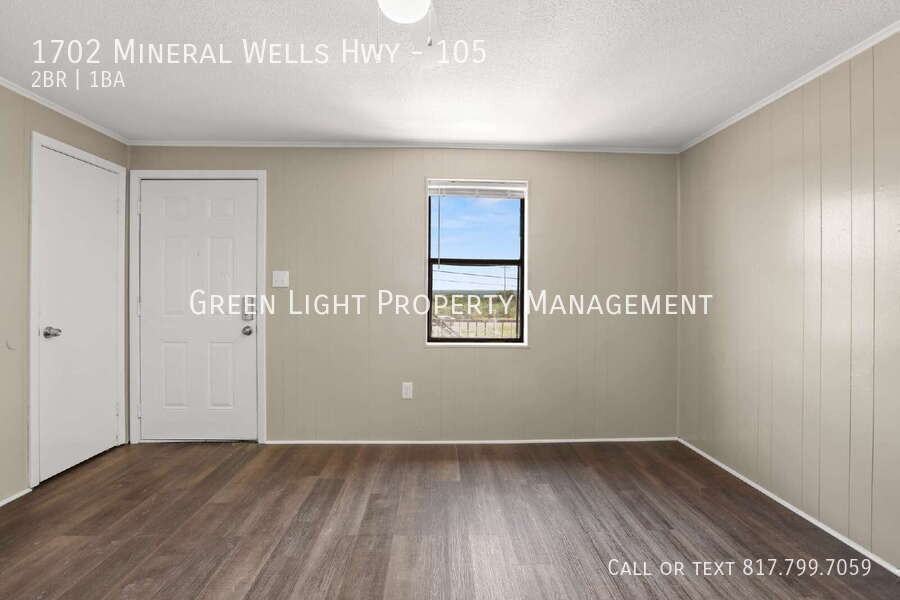 1702 Mineral Wells Hwy #105 - Photo 3 of 11