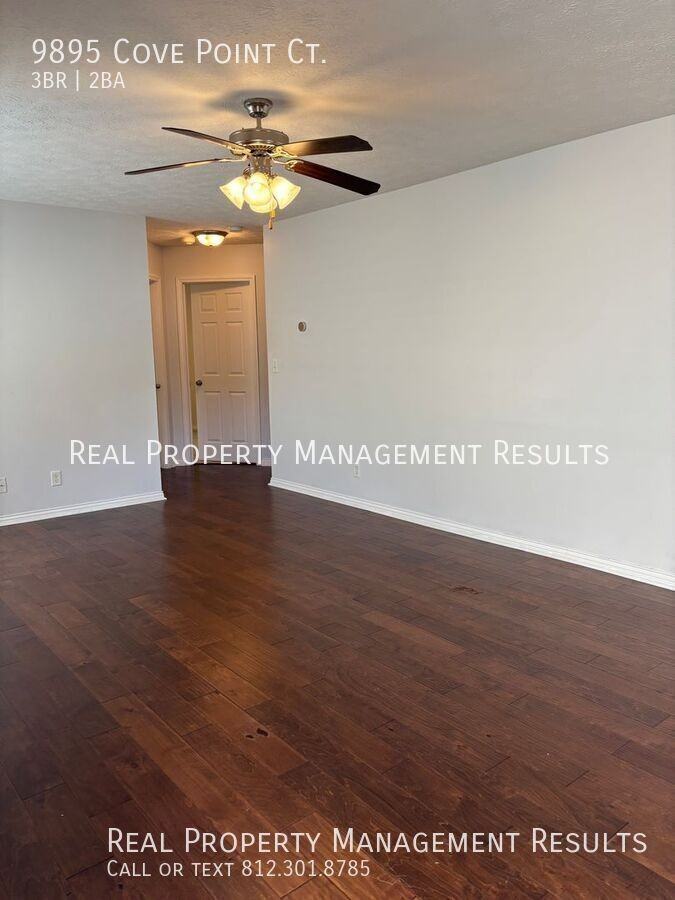 9895 Cove Point Ct - Photo 2 of 14