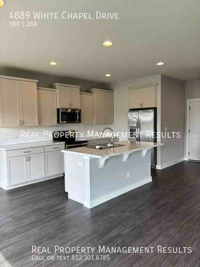 4889 White Chapel Dr - Photo 4 of 16