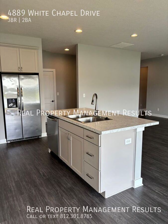 4889 White Chapel Dr - Photo 5 of 16
