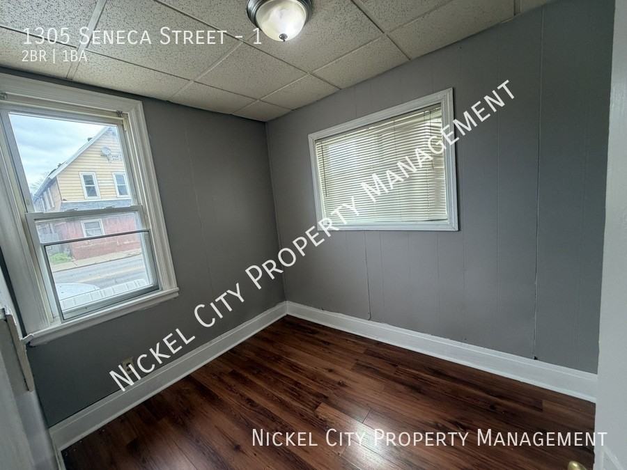 1305 Seneca St #1 - Photo 2 of 7