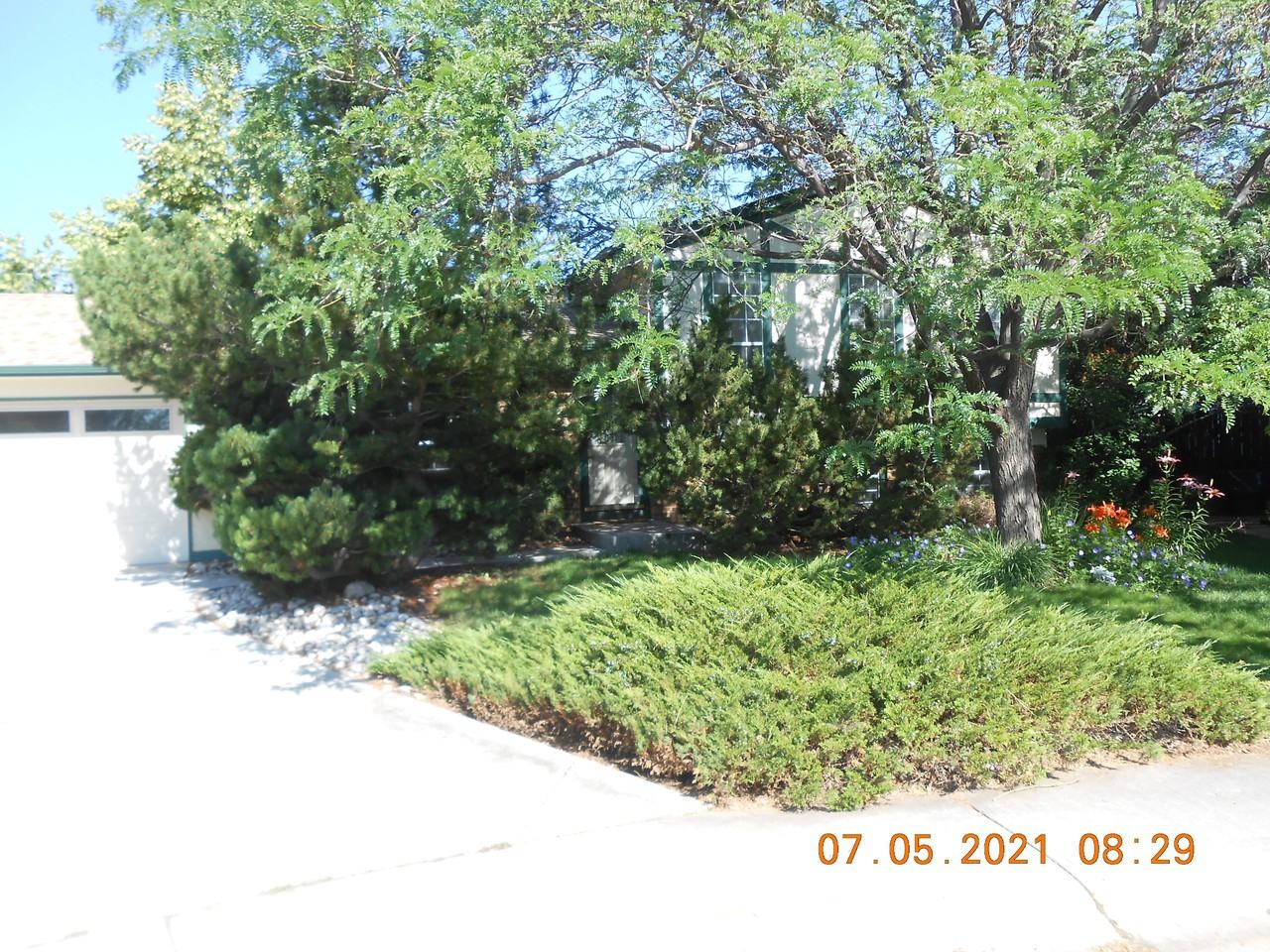 418 Chukar Ct #1 - Photo 2 of 28