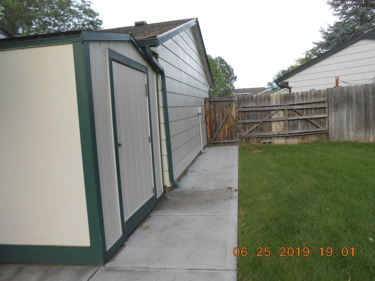 418 Chukar Ct #1 - Photo 6 of 28