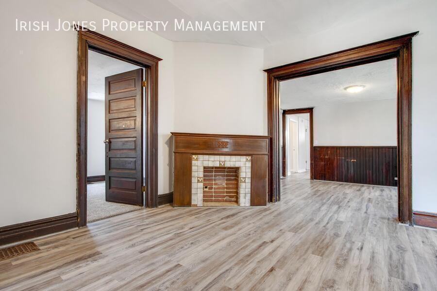 935 Niagara St #1FRONTFL1 - Photo 5 of 16