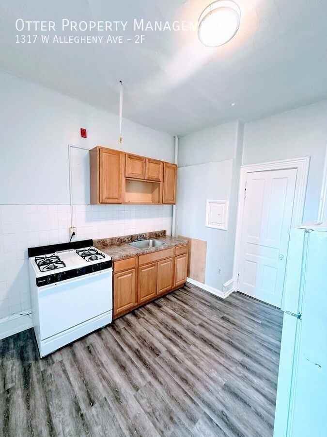 1317 W Allegheny Ave #2F - Photo 6 of 15