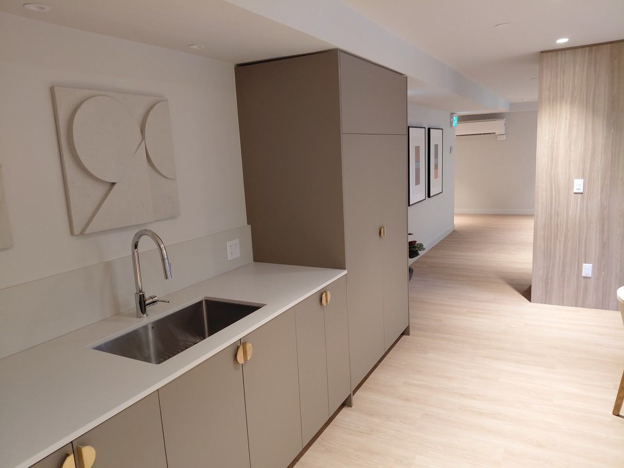 315 Alderson Avenue - Photo 20