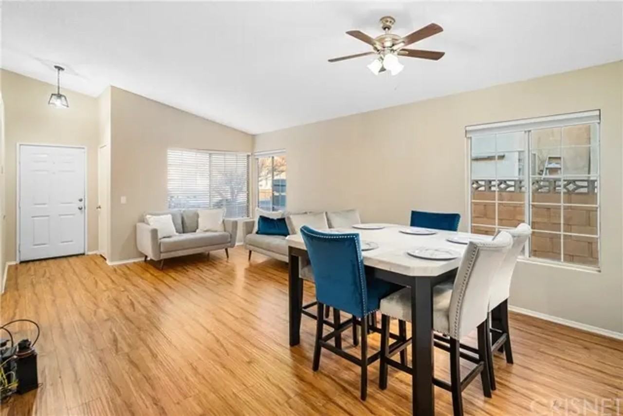 2516 Starbrite Ave - Photo 3 of 18