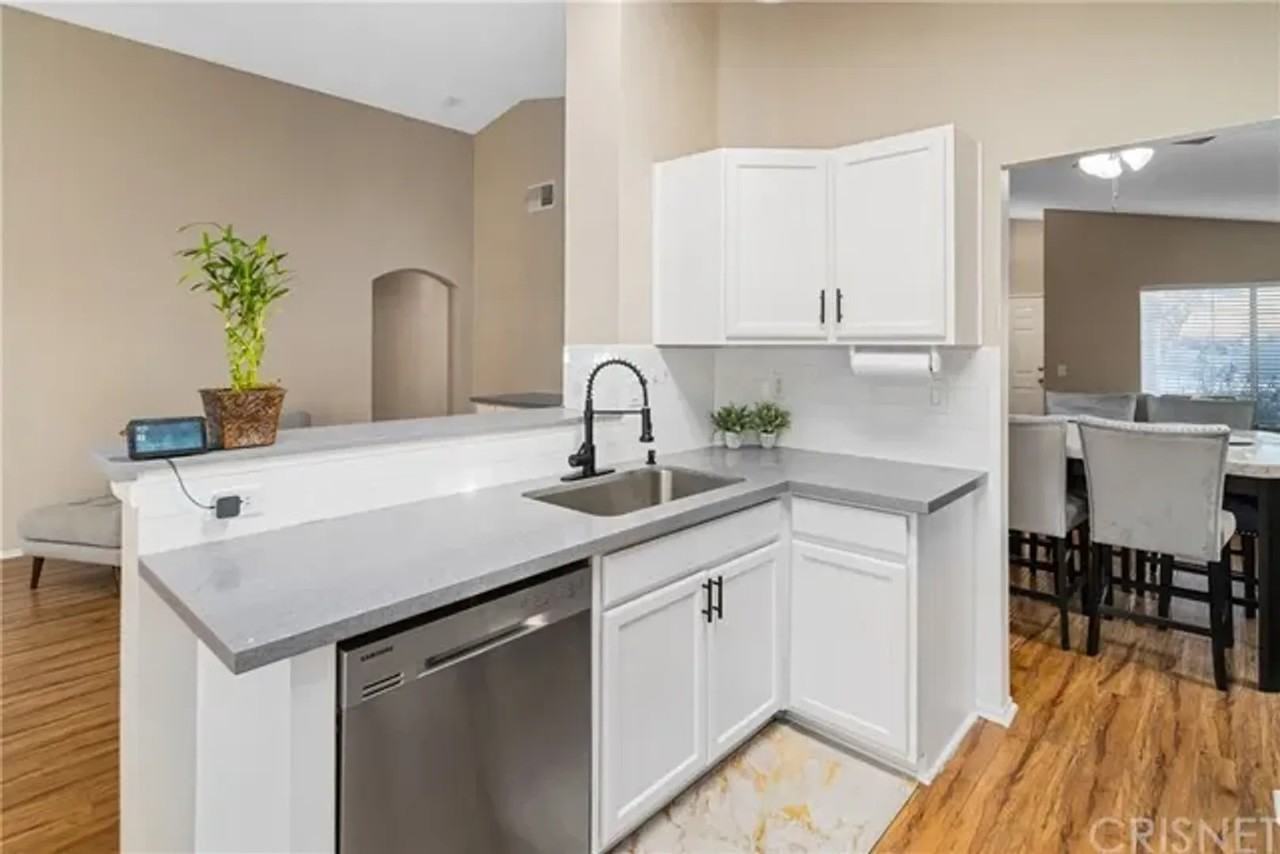 2516 Starbrite Ave - Photo 6 of 18